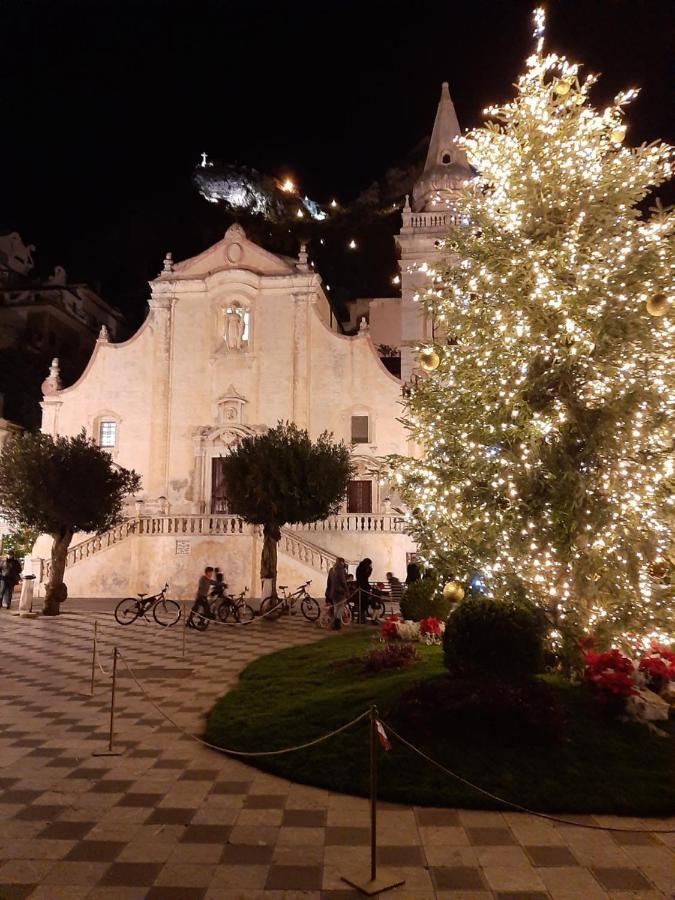 Taormina Private Apartment By Fragranza Di Sicilia מראה חיצוני תמונה